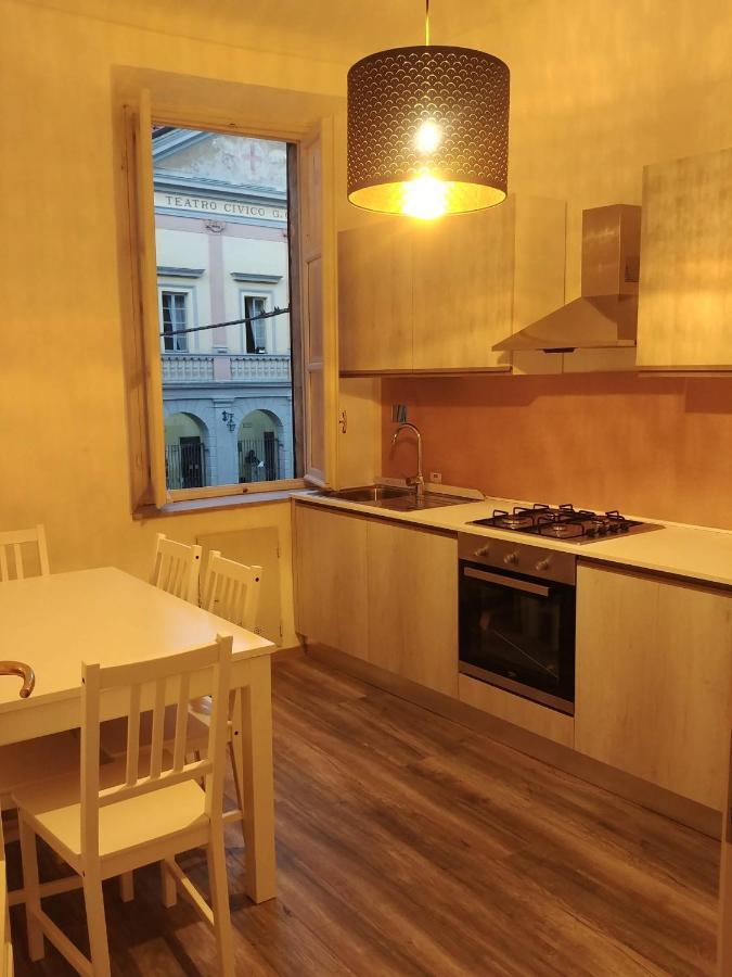 Dolce Eporedia Intero Alloggio Nel Centro Storico Ivrea Eksteriør billede